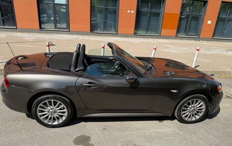 Fiat 124 Spider I, 2017 год, 2 750 000 рублей, 4 фотография