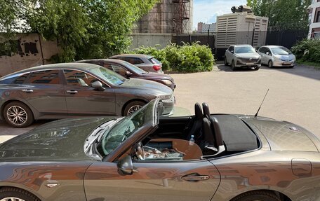 Fiat 124 Spider I, 2017 год, 2 750 000 рублей, 6 фотография