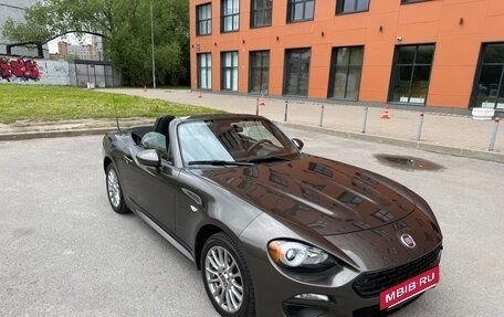 Fiat 124 Spider I, 2017 год, 2 750 000 рублей, 14 фотография