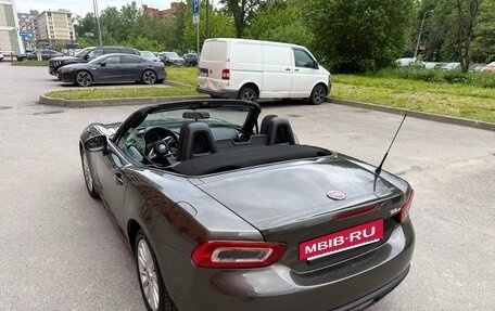 Fiat 124 Spider I, 2017 год, 2 750 000 рублей, 12 фотография
