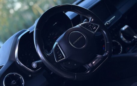 Chevrolet Camaro VI, 2016 год, 2 850 000 рублей, 12 фотография