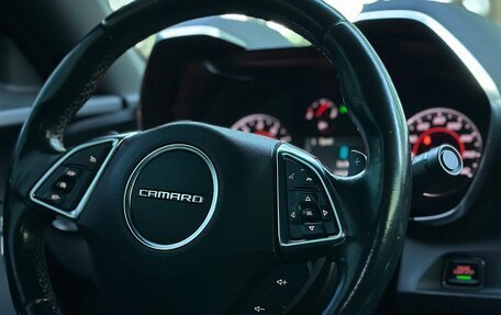 Chevrolet Camaro VI, 2016 год, 2 850 000 рублей, 24 фотография