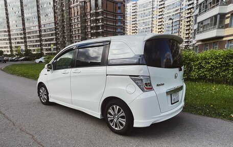 Honda Freed I, 2012 год, 1 180 000 рублей, 6 фотография