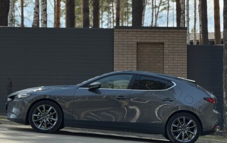 Mazda 3, 2019 год, 1 650 000 рублей, 4 фотография