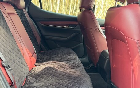 Mazda 3, 2019 год, 1 650 000 рублей, 10 фотография
