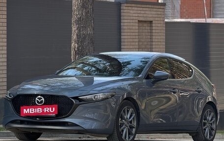 Mazda 3, 2019 год, 1 650 000 рублей, 3 фотография