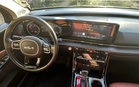 KIA Carnival, 2023 год, 4 450 000 рублей, 16 фотография