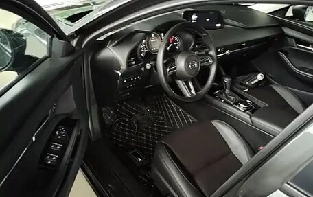 Mazda 3, 2023 год, 1 660 000 рублей, 15 фотография
