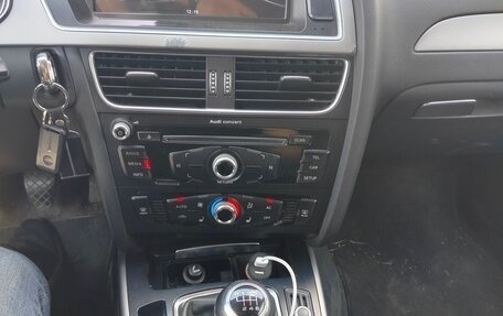 Audi A4, 2012 год, 1 450 000 рублей, 15 фотография