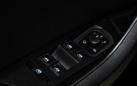 Skoda Karoq I, 2020 год, 2 358 000 рублей, 16 фотография