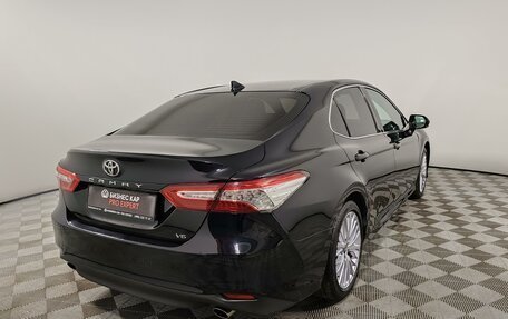 Toyota Camry, 2020 год, 3 049 000 рублей, 5 фотография