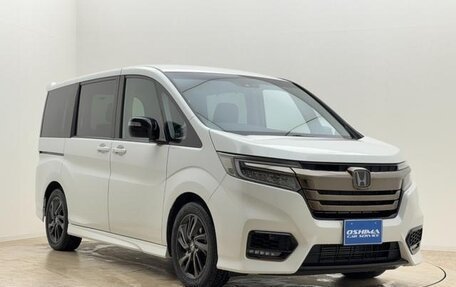 Honda Stepwgn IV, 2019 год, 2 350 000 рублей, 7 фотография