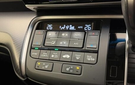 Honda Stepwgn IV, 2019 год, 2 350 000 рублей, 21 фотография