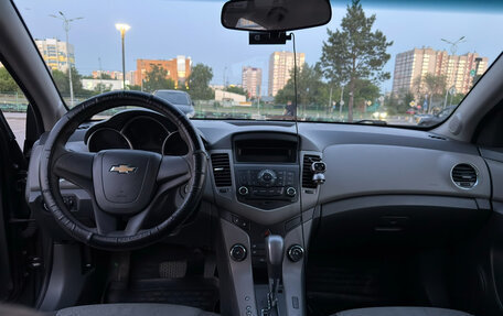 Chevrolet Cruze II, 2009 год, 550 000 рублей, 7 фотография