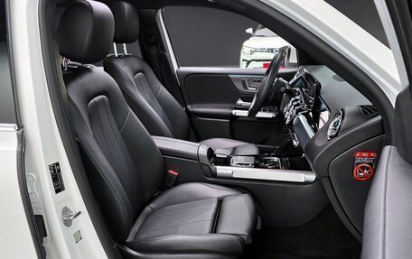 Mercedes-Benz GLB, 2021 год, 2 917 000 рублей, 7 фотография