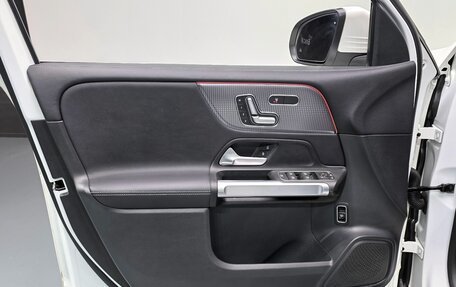 Mercedes-Benz GLB, 2021 год, 2 917 000 рублей, 19 фотография