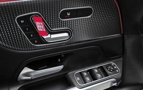Mercedes-Benz GLB, 2021 год, 2 917 000 рублей, 20 фотография