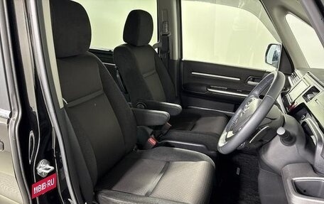 Honda Stepwgn IV, 2021 год, 2 400 000 рублей, 21 фотография