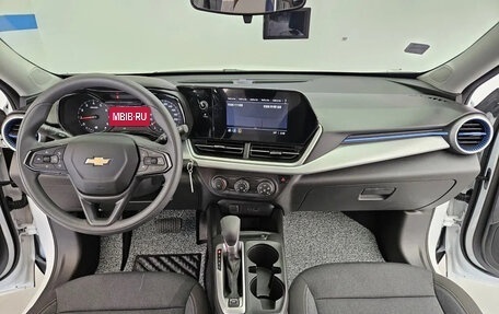 Chevrolet Trax, 2025 год, 1 634 000 рублей, 9 фотография