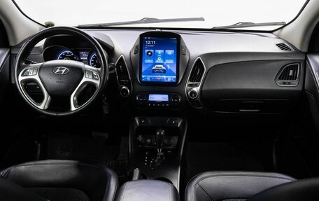 Hyundai ix35 I рестайлинг, 2010 год, 999 000 рублей, 17 фотография