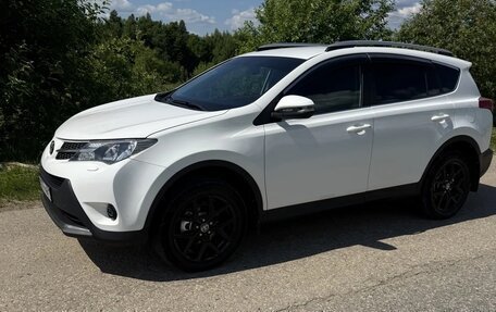 Toyota RAV4, 2013 год, 2 300 000 рублей, 4 фотография