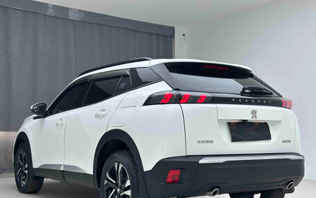 Peugeot 3008 II, 2022 год, 1 611 003 рублей, 4 фотография