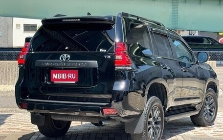 Toyota Land Cruiser Prado 150 рестайлинг 2, 2022 год, 6 700 000 рублей, 3 фотография