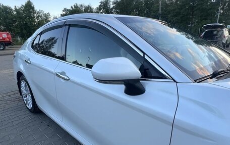 Toyota Camry, 2018 год, 2 950 000 рублей, 10 фотография