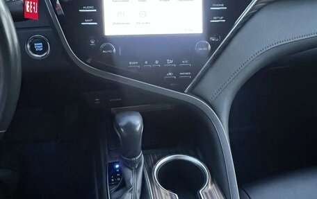 Toyota Camry, 2018 год, 2 950 000 рублей, 33 фотография