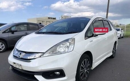 Honda Fit Shuttle I рестайлинг, 2013 год, 800 000 рублей, 2 фотография