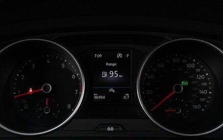 Volkswagen Tiguan II, 2020 год, 2 519 000 рублей, 15 фотография