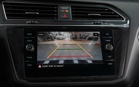 Volkswagen Tiguan II, 2020 год, 2 519 000 рублей, 17 фотография