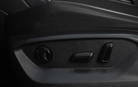 Volkswagen Tiguan II, 2020 год, 2 519 000 рублей, 20 фотография