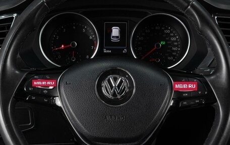 Volkswagen Tiguan II, 2020 год, 2 519 000 рублей, 14 фотография