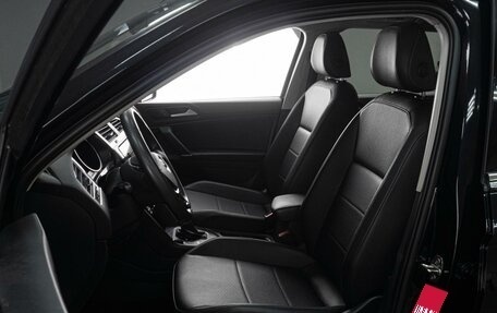 Volkswagen Tiguan II, 2020 год, 2 519 000 рублей, 11 фотография