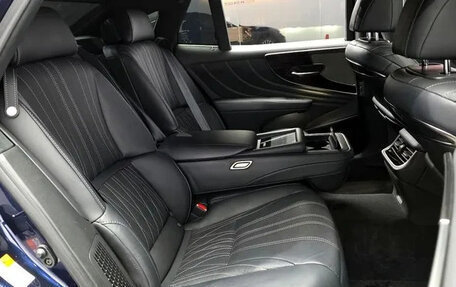 Lexus LS IV, 2024 год, 10 700 000 рублей, 19 фотография