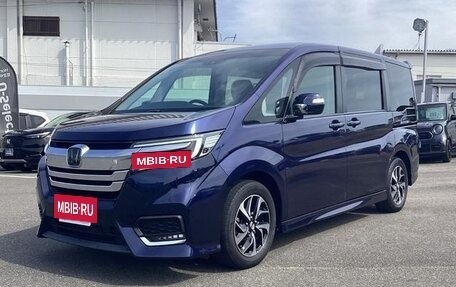 Honda Stepwgn IV, 2018 год, 2 100 000 рублей, 5 фотография