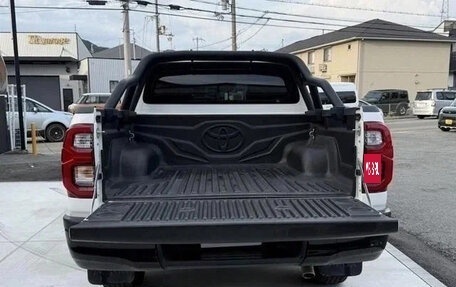 Toyota Hilux VIII, 2022 год, 4 100 002 рублей, 10 фотография