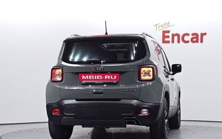 Jeep Renegade I рестайлинг, 2023 год, 1 420 123 рублей, 4 фотография