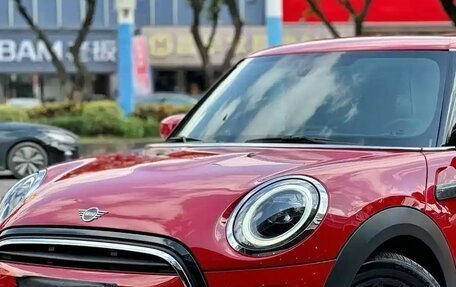 MINI Hatch, 2022 год, 1 850 005 рублей, 2 фотография