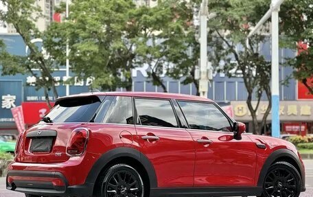 MINI Hatch, 2022 год, 1 850 005 рублей, 4 фотография