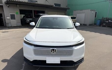 Honda Vezel, 2023 год, 2 000 000 рублей, 3 фотография