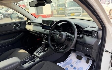 Honda Vezel, 2023 год, 2 000 000 рублей, 16 фотография