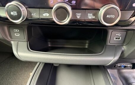 Honda Vezel, 2023 год, 2 000 000 рублей, 25 фотография