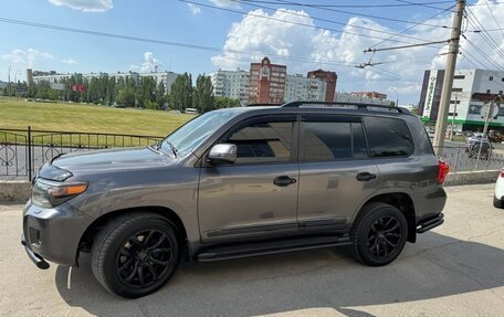 Toyota Land Cruiser 200, 2012 год, 4 000 000 рублей, 1 фотография