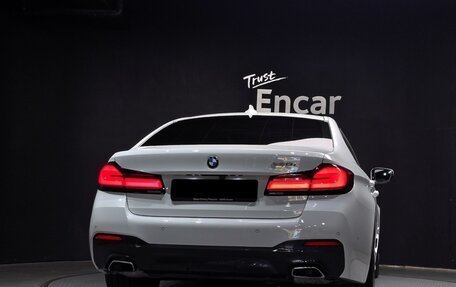BMW 5 серия, 2022 год, 4 402 000 рублей, 3 фотография