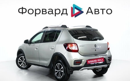 Renault Sandero II рестайлинг, 2015 год, 650 000 рублей, 6 фотография
