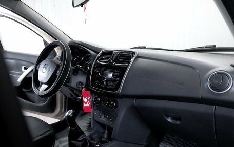 Renault Sandero II рестайлинг, 2015 год, 650 000 рублей, 17 фотография