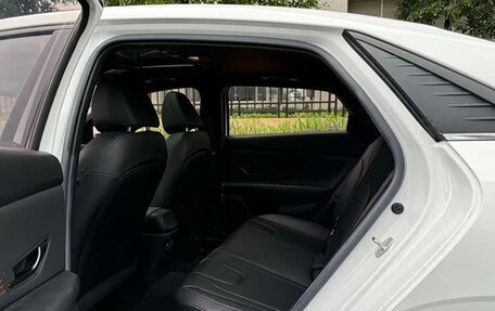 Hyundai Elantra, 2022 год, 1 300 000 рублей, 14 фотография