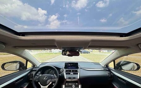 Lexus NX I, 2021 год, 2 570 000 рублей, 11 фотография